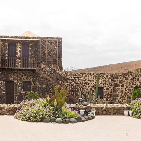 Hotel Rural Restaurante Mahoh Villaverde (Fuerteventura) Exterior foto